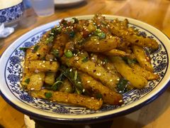-蜗牛小馆醉乡民谣云南菜(惠新西里店)