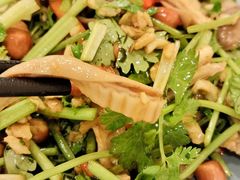 -婆婆家·湛江特色美食(福田振华路店)