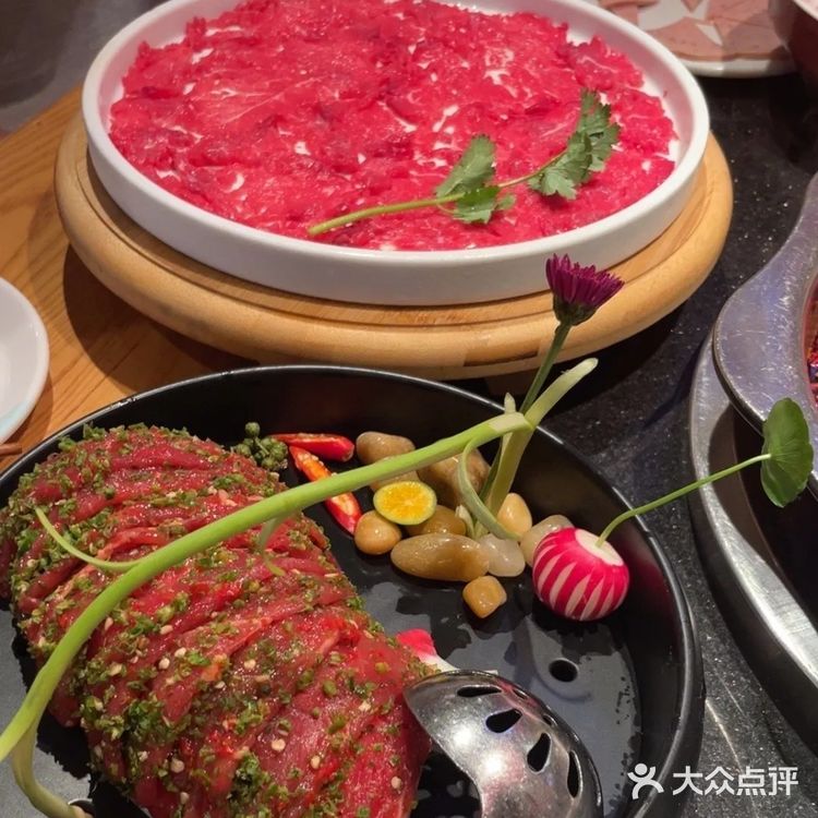 永川的火锅抗霸子之一“晓秧锅”必须🉐有它！