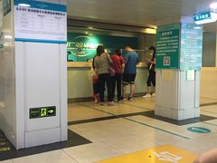 -同仁验光配镜(中心店)