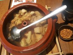 -云海肴·汽锅鸡·云南菜(天山百盛优客店)