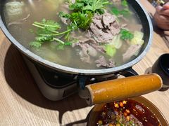 -川堂风·跷脚牛肉·乐山爆炒(宝山日月光店)