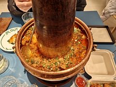 铜锅饵块油焖鸡-一坐一忘云南菜(嘉里中心店)