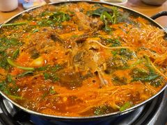 土豆排骨火锅-喇喇排骨火锅·传统韩式脊骨汤(望京西园总店)