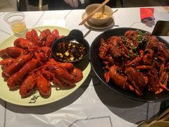 -巴厘龙虾·榜首油焖大虾(音乐学院·沿江酒馆店)