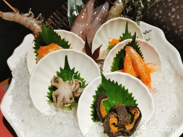 油花·和牛寿喜烧·放题自助(市南银座店)海鲜拼盘图片