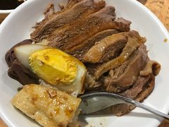 金奖鹅肉饭-陈鹏鹏潮汕菜(欢乐海岸 海边景观店)