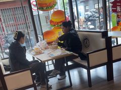 -德克士(前门店)