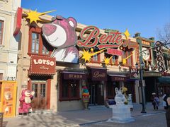 -中华巴洛克风情街