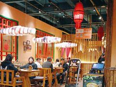 -老滇山寨•云南特色菜•地方菜•民族风情歌舞表演(金碧店)