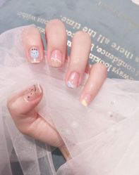 -纤指百魅美甲美睫