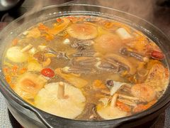-芸鲜季·云南野生菌餐厅· 云南风物味研社(闵行店)