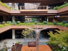 店内环境-瑞虹新天地月亮湾