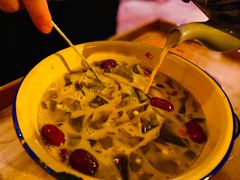 -佬土鹅肠火锅(解放路店)
