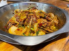 主打的干锅鸭头-安诚居干锅鸭头(八角店)