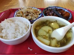 -郭巨人农家食堂(南部商务区店)