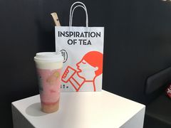 芝芝桃桃-喜茶(上海北外滩来福士店)