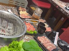 -啊美丽炭火烤肉(滑翔一店)