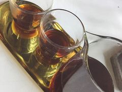 -UNI UNI(环亚凯瑟琳店)