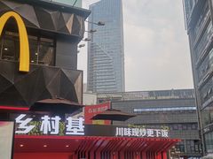 -观音桥步行街