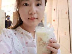 -喜茶(北京华贸购物中心店)