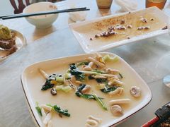 -老鼎万春卤菜(五代传承创始老店)