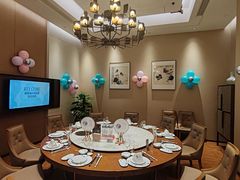 -泓历皇朝酒店(东亭店)