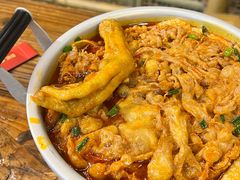 -丽丽三鲜螺蛳粉(田林路店)