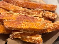 -必胜客(仲盛商城王安宇主题店)