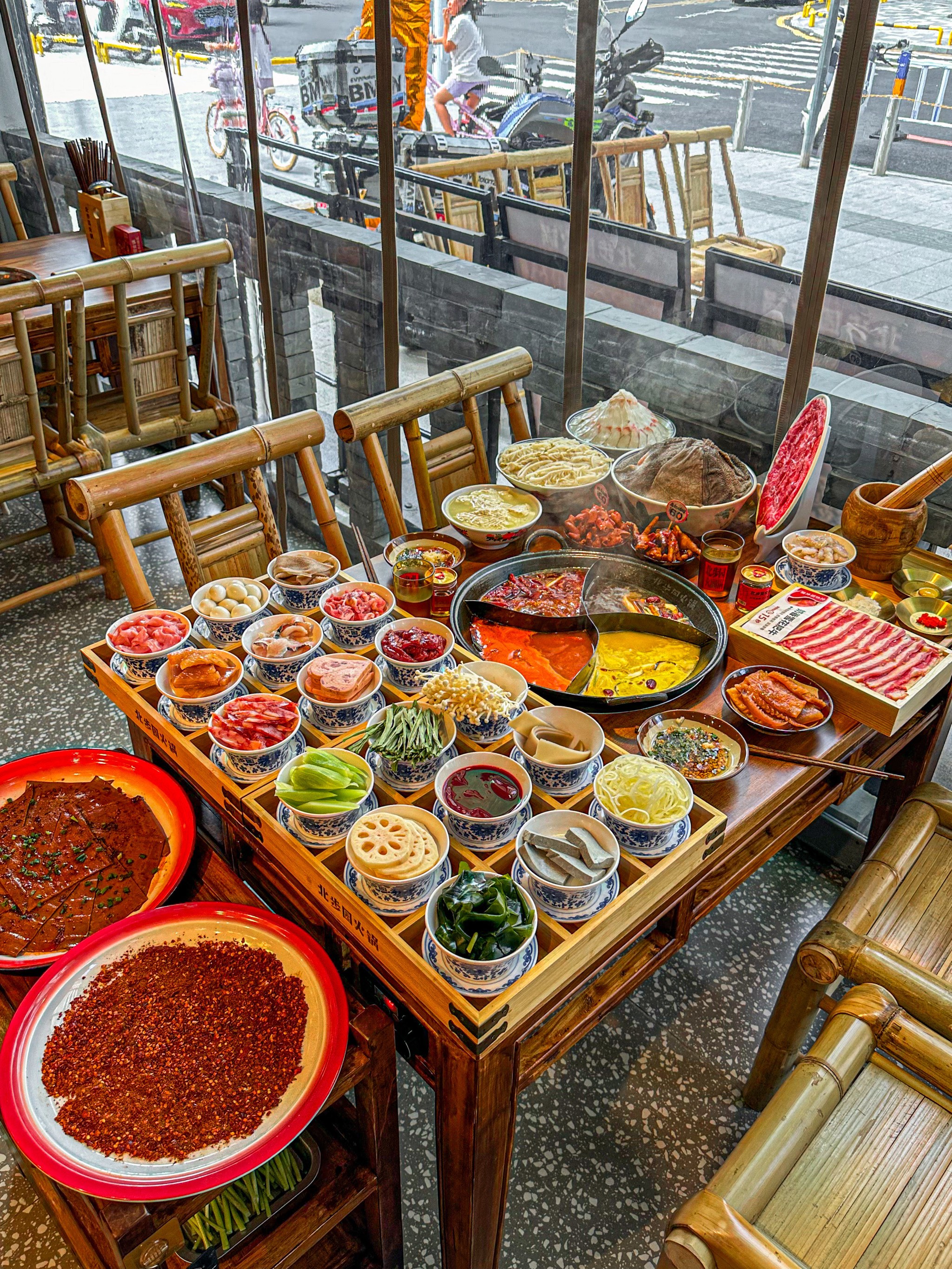 石柱特色美食餐馆图片