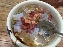 -成都你六姐·牛肉冒菜(城市集市合生汇店)