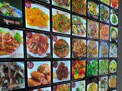 -芦茨金富饭庄·25年老字号·专做稻草鸡