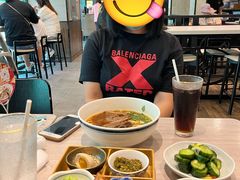 -康师傅私房牛肉面(马泉营奥莱店)