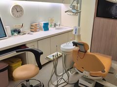 -维乐口腔(美维云门诊陆家嘴店)