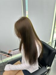 -首脑美发沙龙