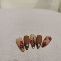 -LILY NAILS美甲美睫