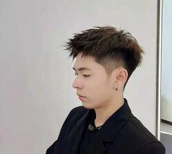 -朗峰专业美发沙龙