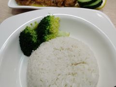 西柠鸡扒饭-佰搭果·广式茶餐厅(西华路店)