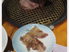 -唯成•韩国炭火烤肉 유성고기