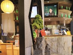 -呷哺呷哺(普陀乐购真北店)