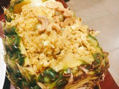 -Dang restaurant (patong phuket)