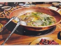 -普洱小黄牛餐厅铜火锅·思茅地方菜(世纪城店)