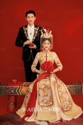 -雪中彩影婚纱摄影·微光艺术中心