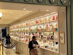 -ladurée(戴高乐机场T 2F店)