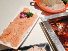 -二荆条·蜀鲜汇城市森林火锅