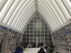 -钟书阁(松江泰晤士小镇店)