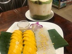 -Dang restaurant (patong phuket)