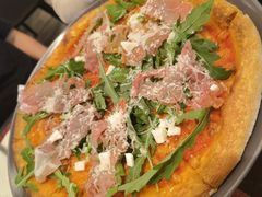 -WOLFGANG PUCK KITCHEN & BAR(迪士尼小镇店)