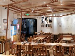 大堂-小满手工粉(上海品尊国际店)