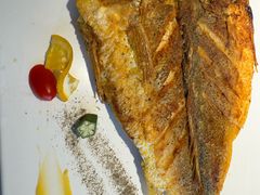 -赶海部落海鲜城(海阳路店)